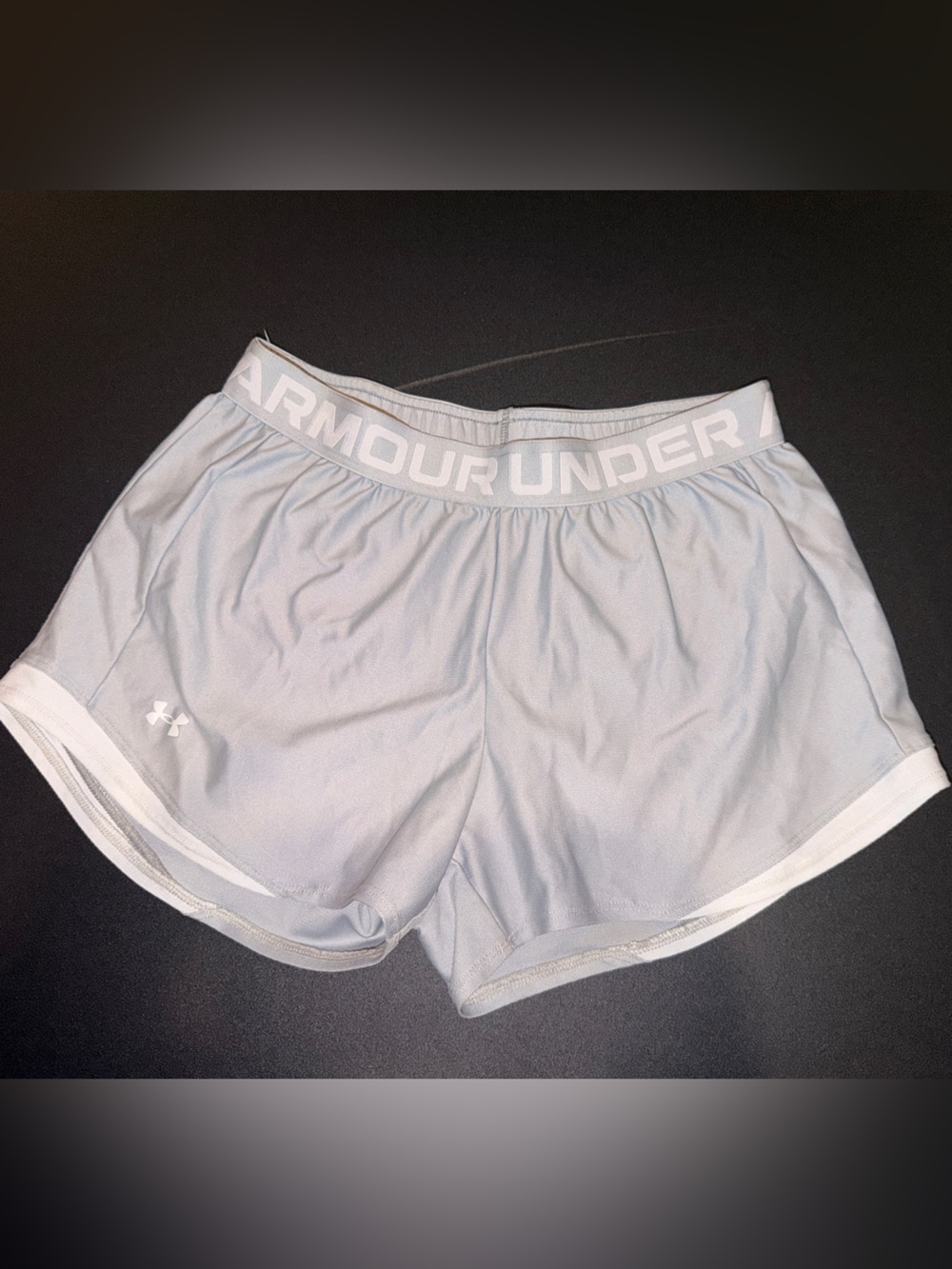Under Armour Women’s Play-Up Light Gray Athletic Training Shorts